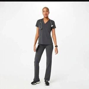 Figs women's scrub set graphite
